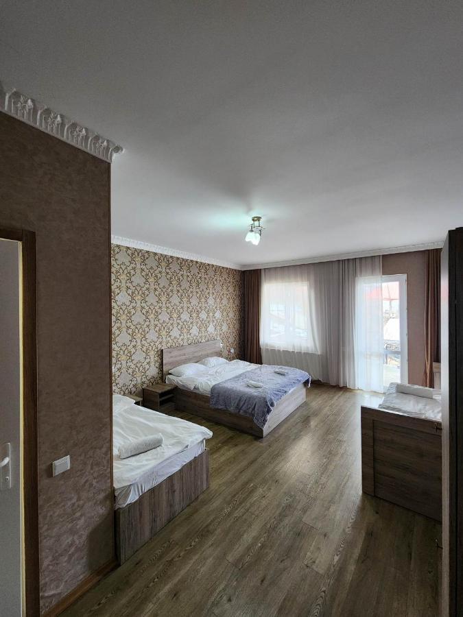 Hotel Moon Night Kazbegi Exterior foto