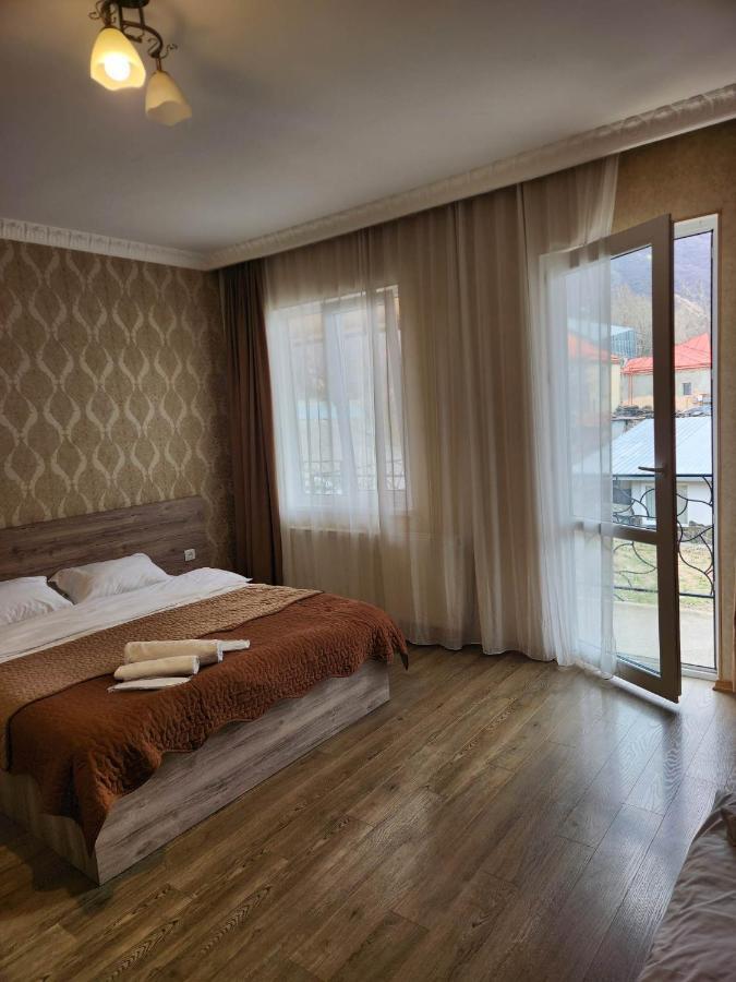 Hotel Moon Night Kazbegi Exterior foto